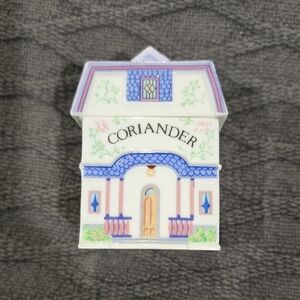 Ceramic Coriander Spice Jar